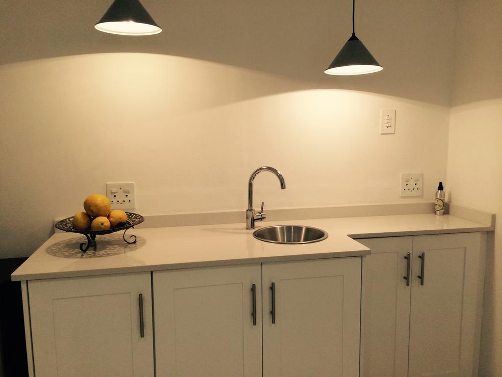 Si Si Studio Apartment Cape Town Room photo